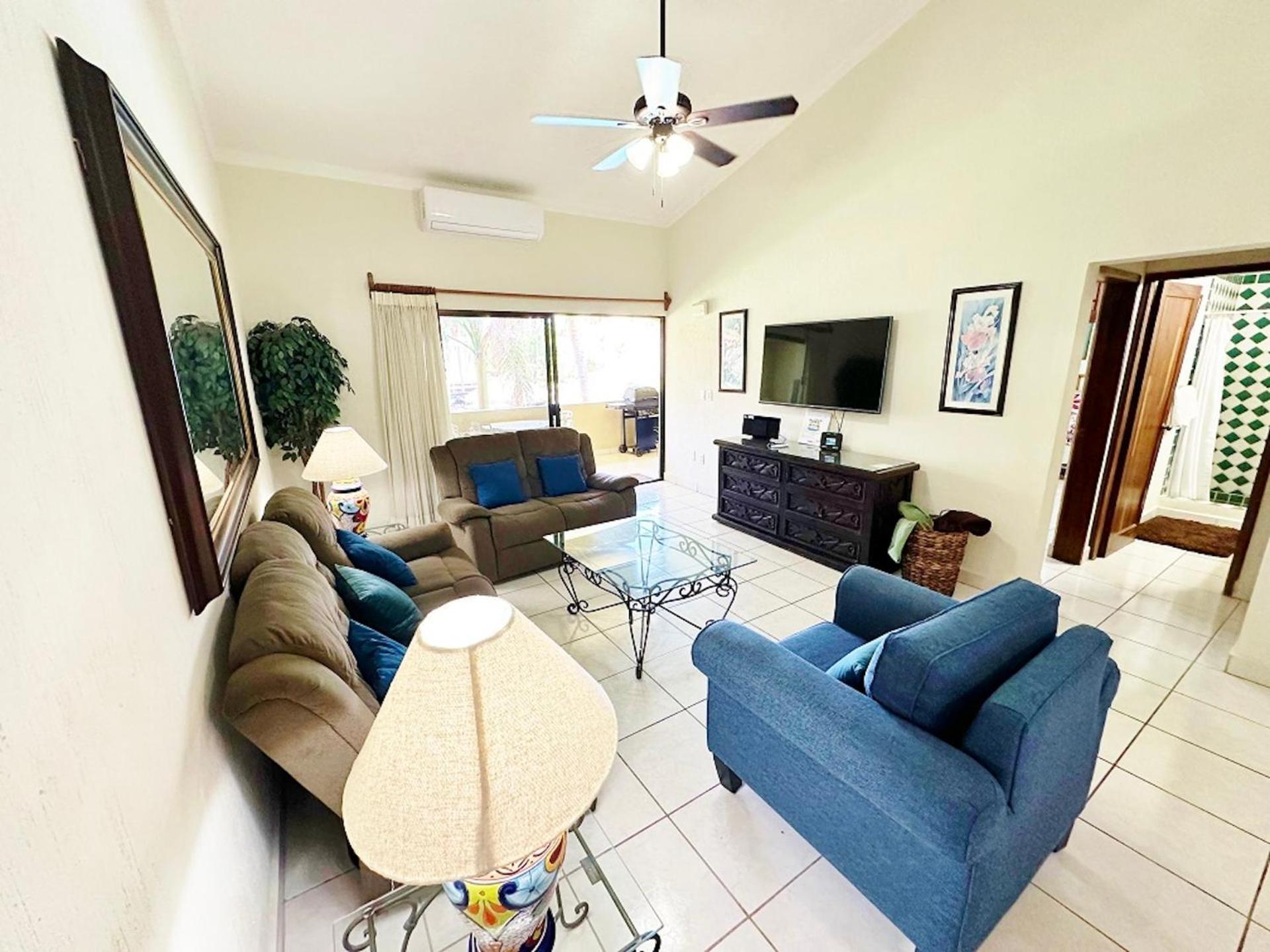 Apartamento Walk Everywhere 2br2ba Valuecabocondo Is It! Cabo San Lucas