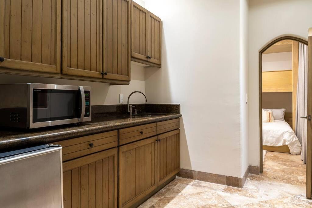 Casa La Pinata 7br - Concierge And Maid Included