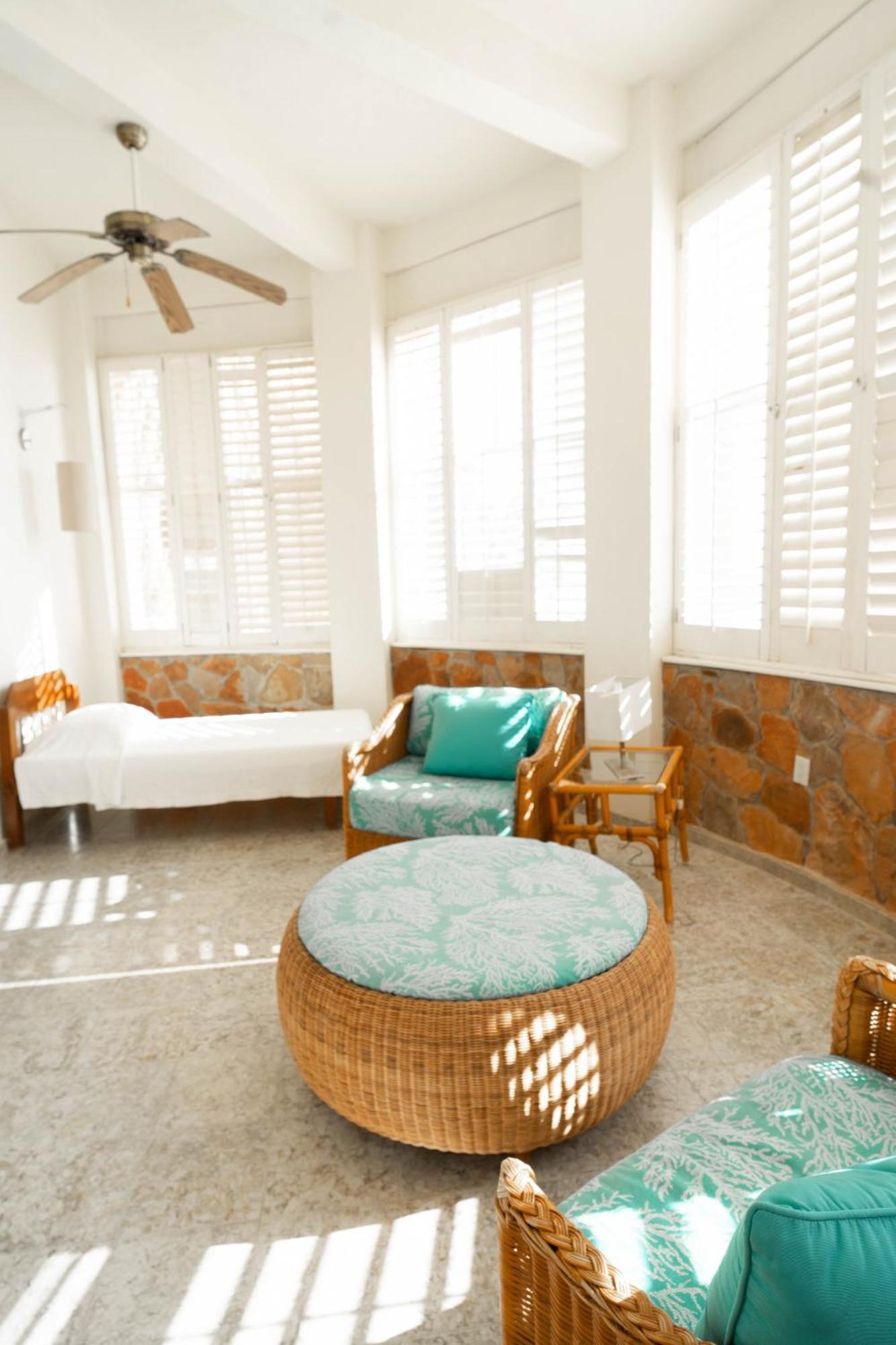 Hotel Rancho Buenavista 3*
