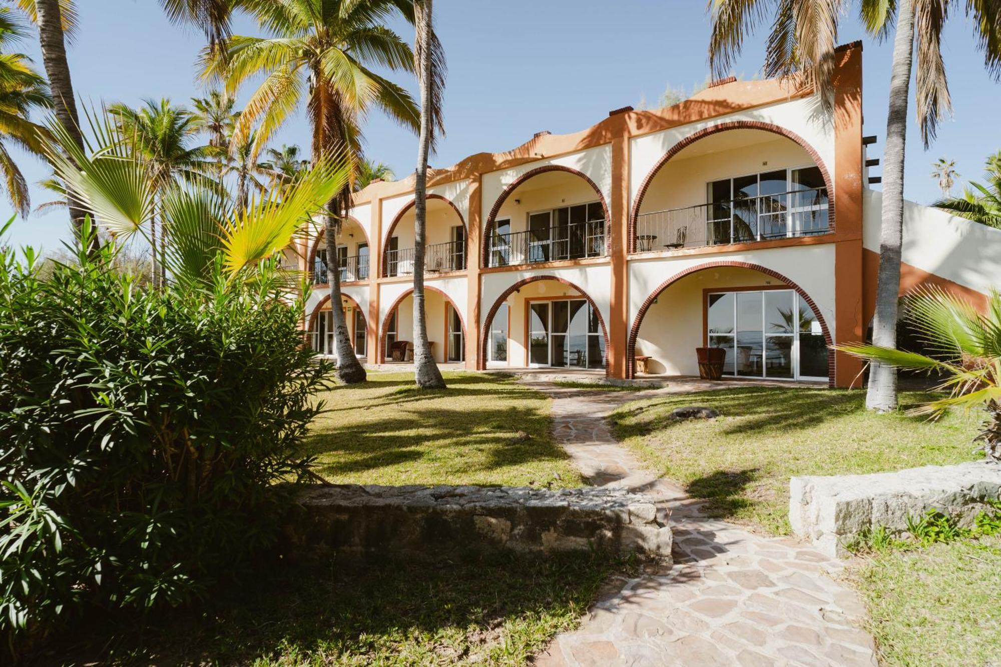 Rancho Buenavista Hotel