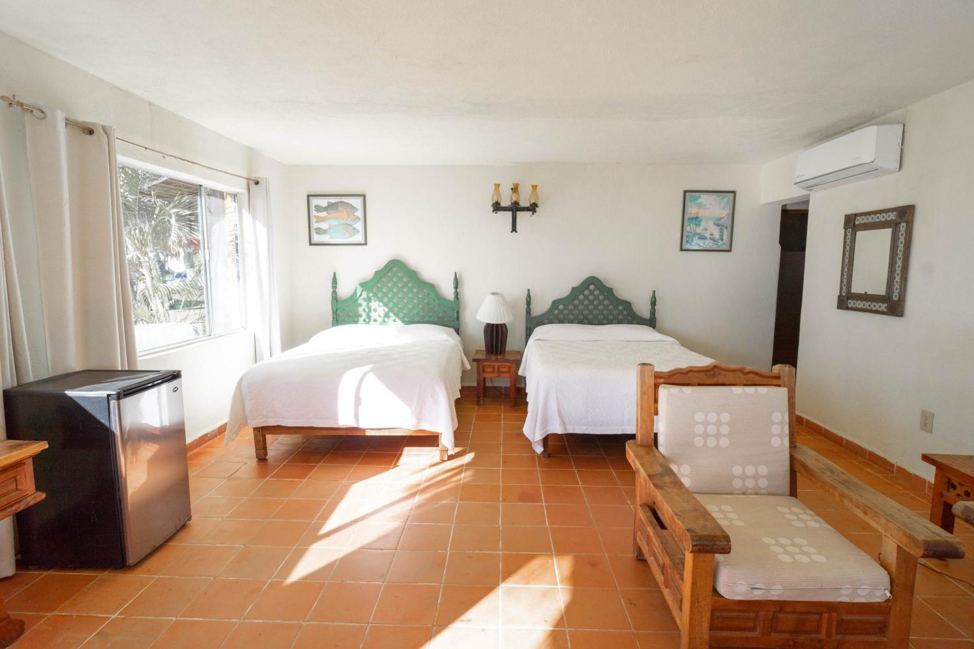 Hotel Rancho Buenavista 3*