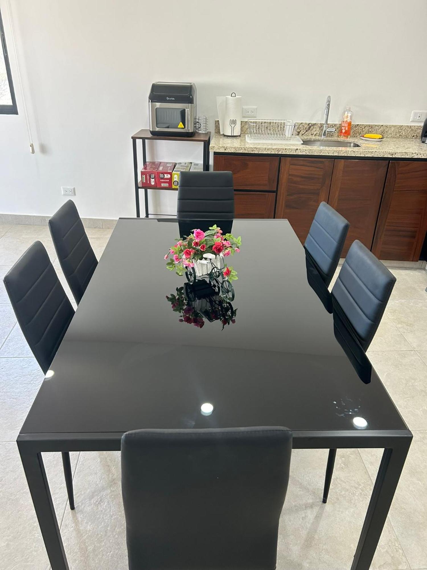 Brand New Apartment *