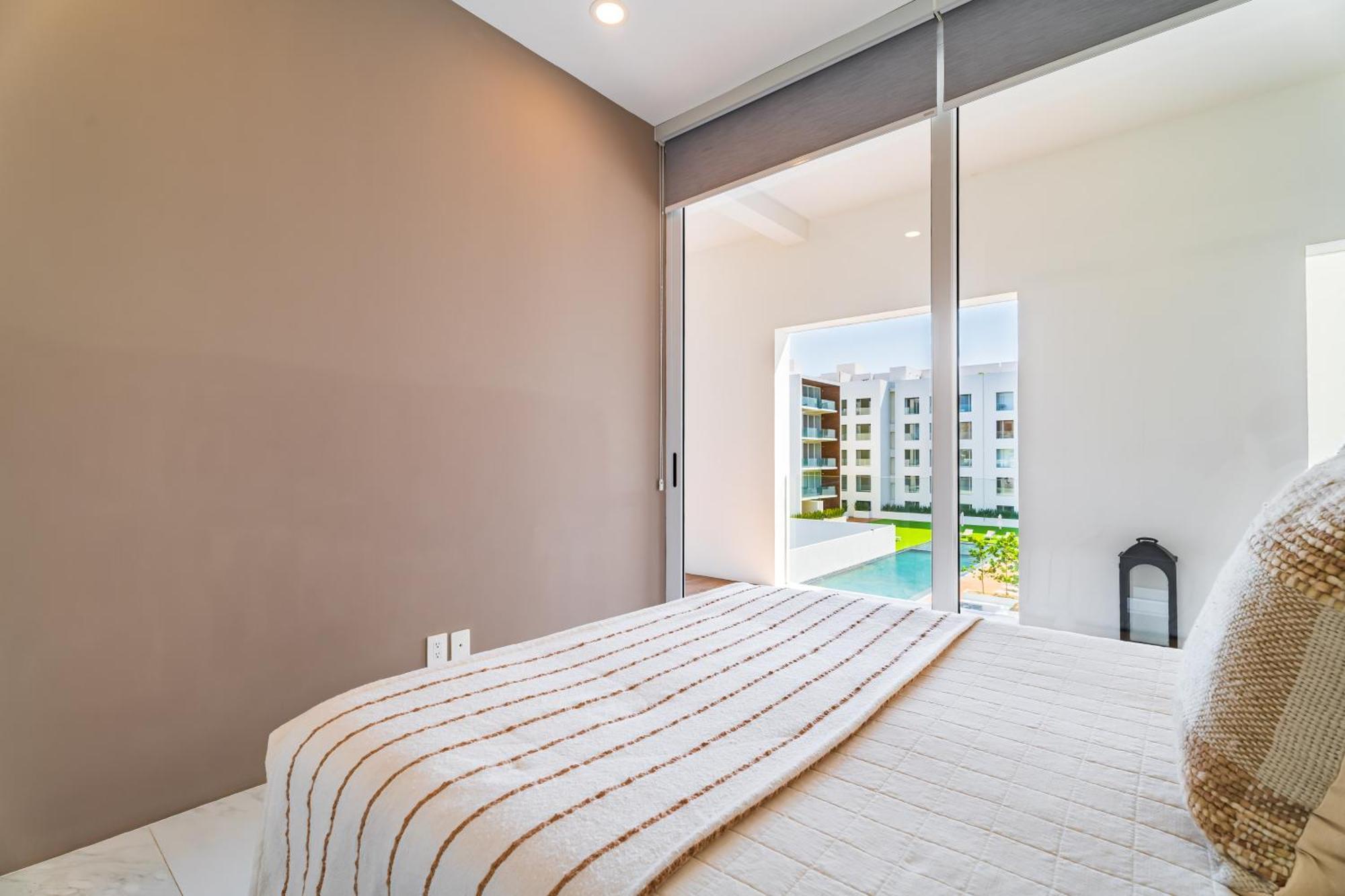 Treat Yourself To Opulence In Exclusive Apartamento