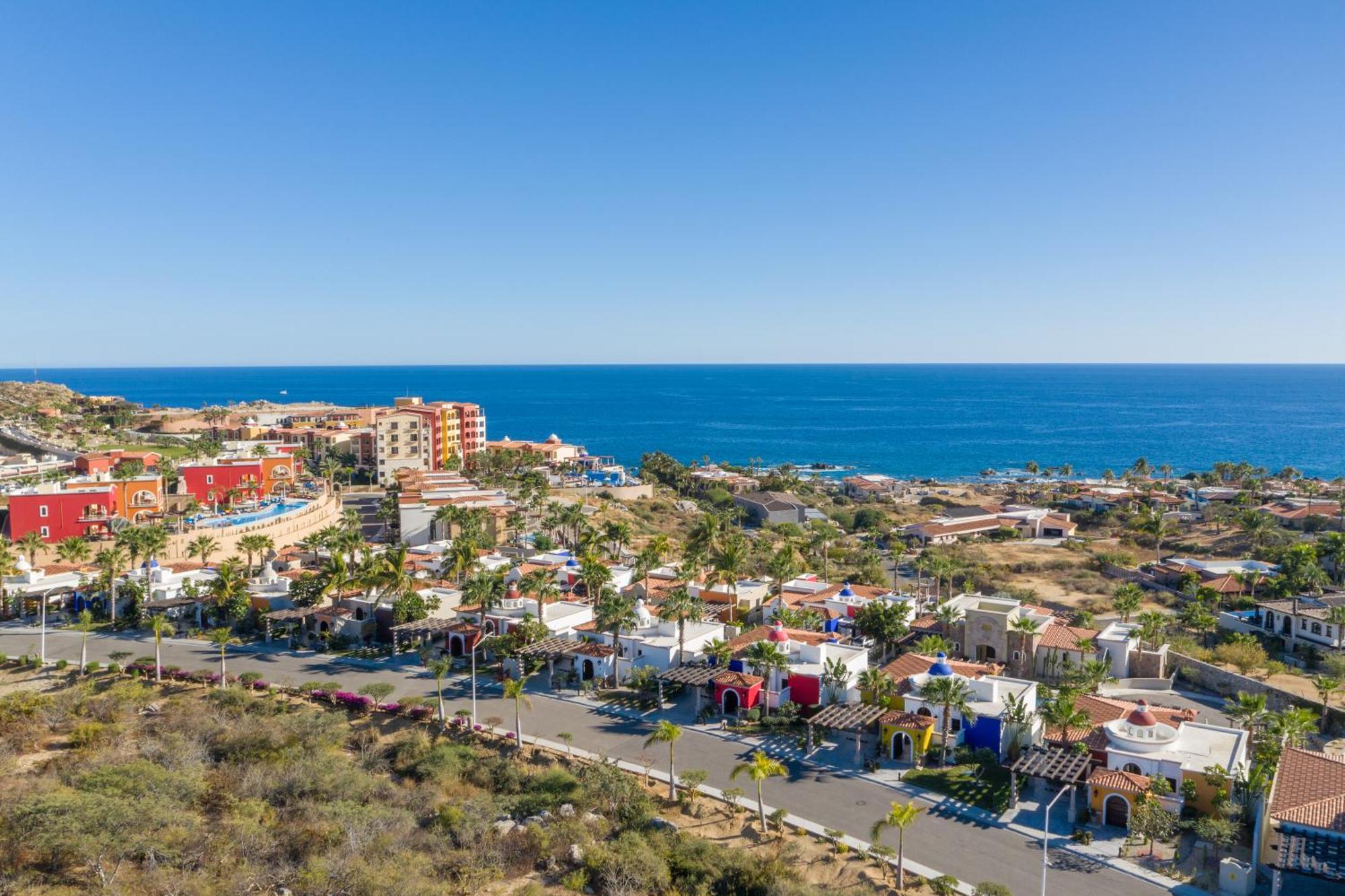 Vista Encantada & Residences, A La Carte Optional Hotel