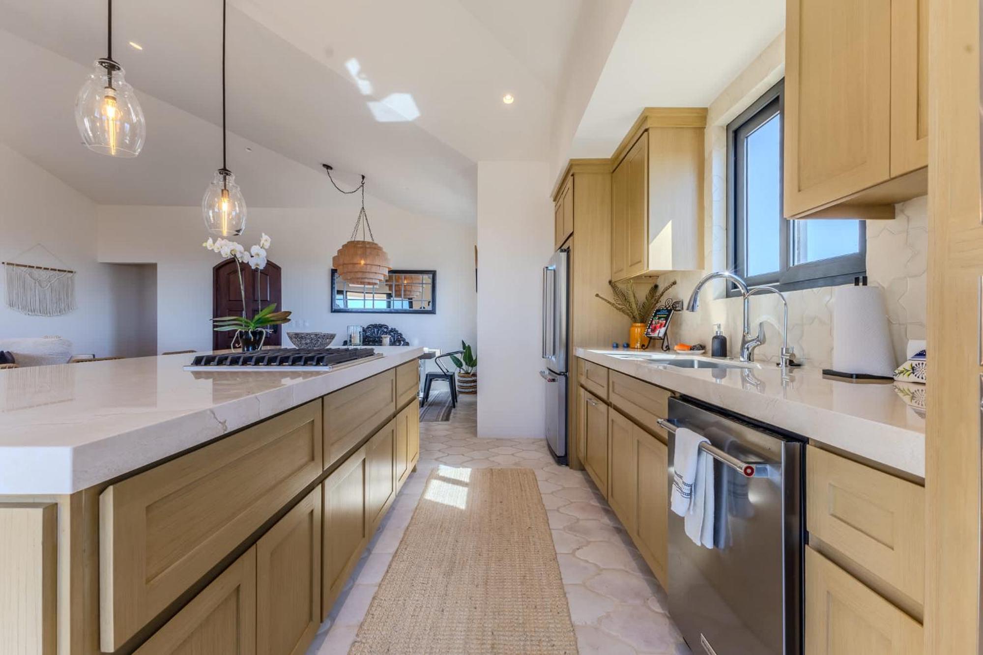 Golf Ocean Views & Pure Luxury Await Holiday home *