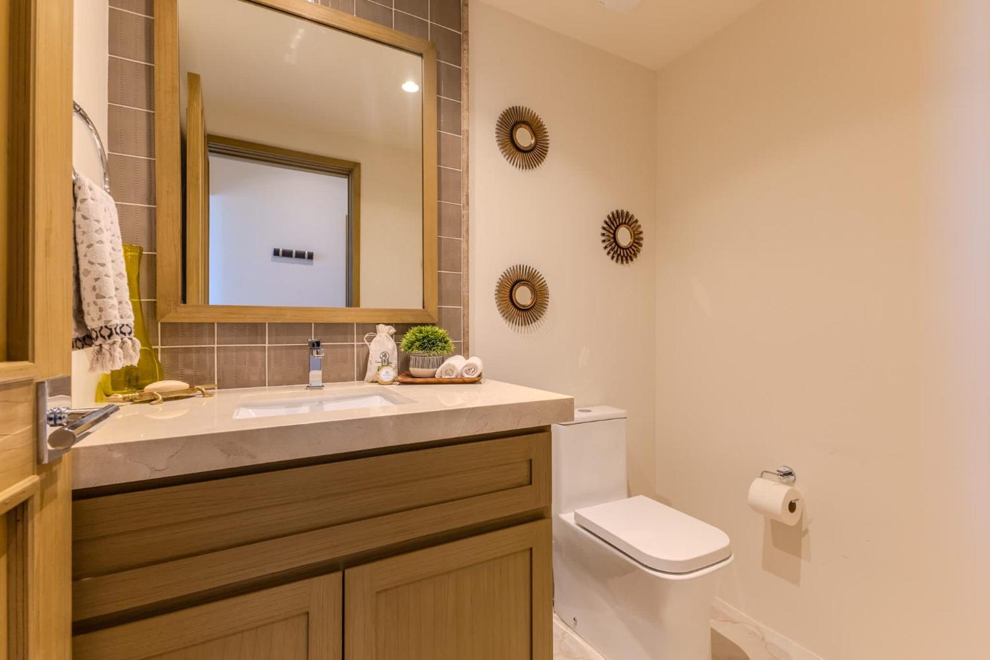 Golf Ocean Views & Pure Luxury Await *