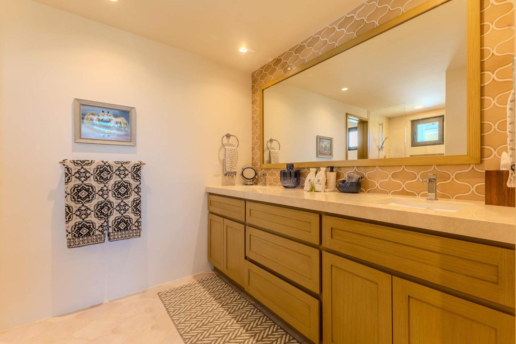 Golf Ocean Views & Pure Luxury Await Holiday home Cabo San Lucas