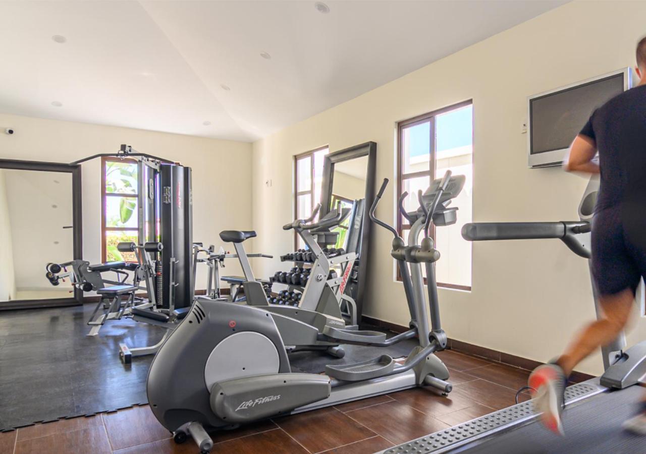 Familyhome, Private Hottube&garden, Medanobeach10min Villa