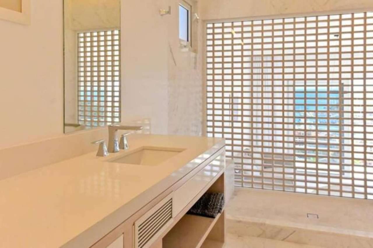 Tanzanita De Law By The Agency Baja Villa *