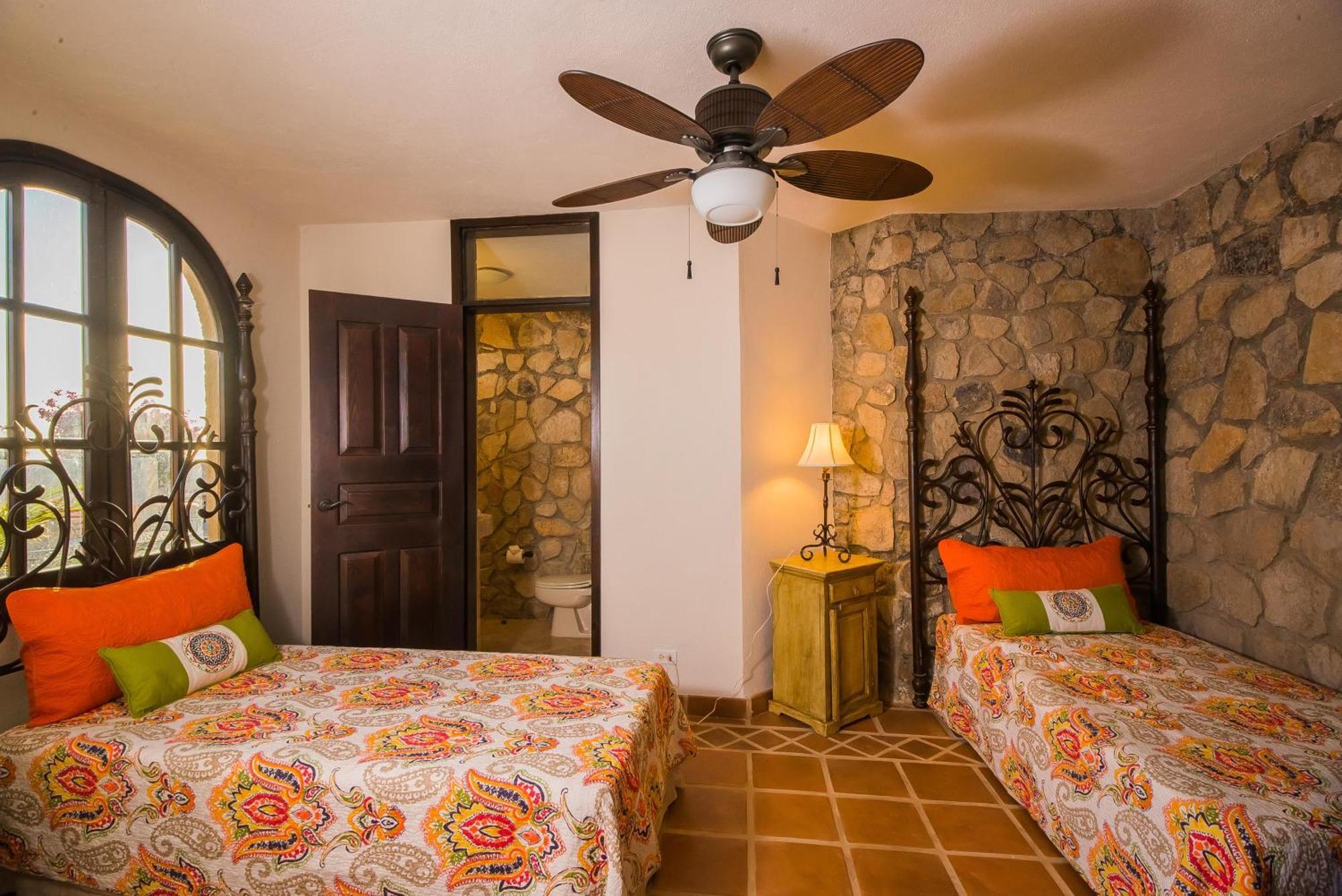 Hacienda Edith Villa