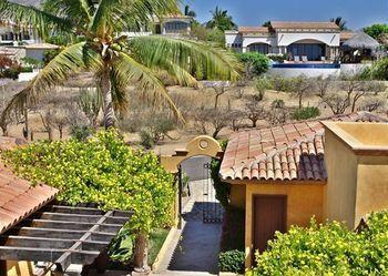 Agave Azul Villa *