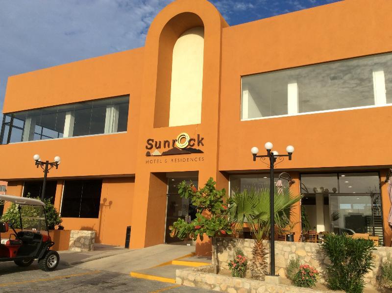 Sunrock & Hotel 3*