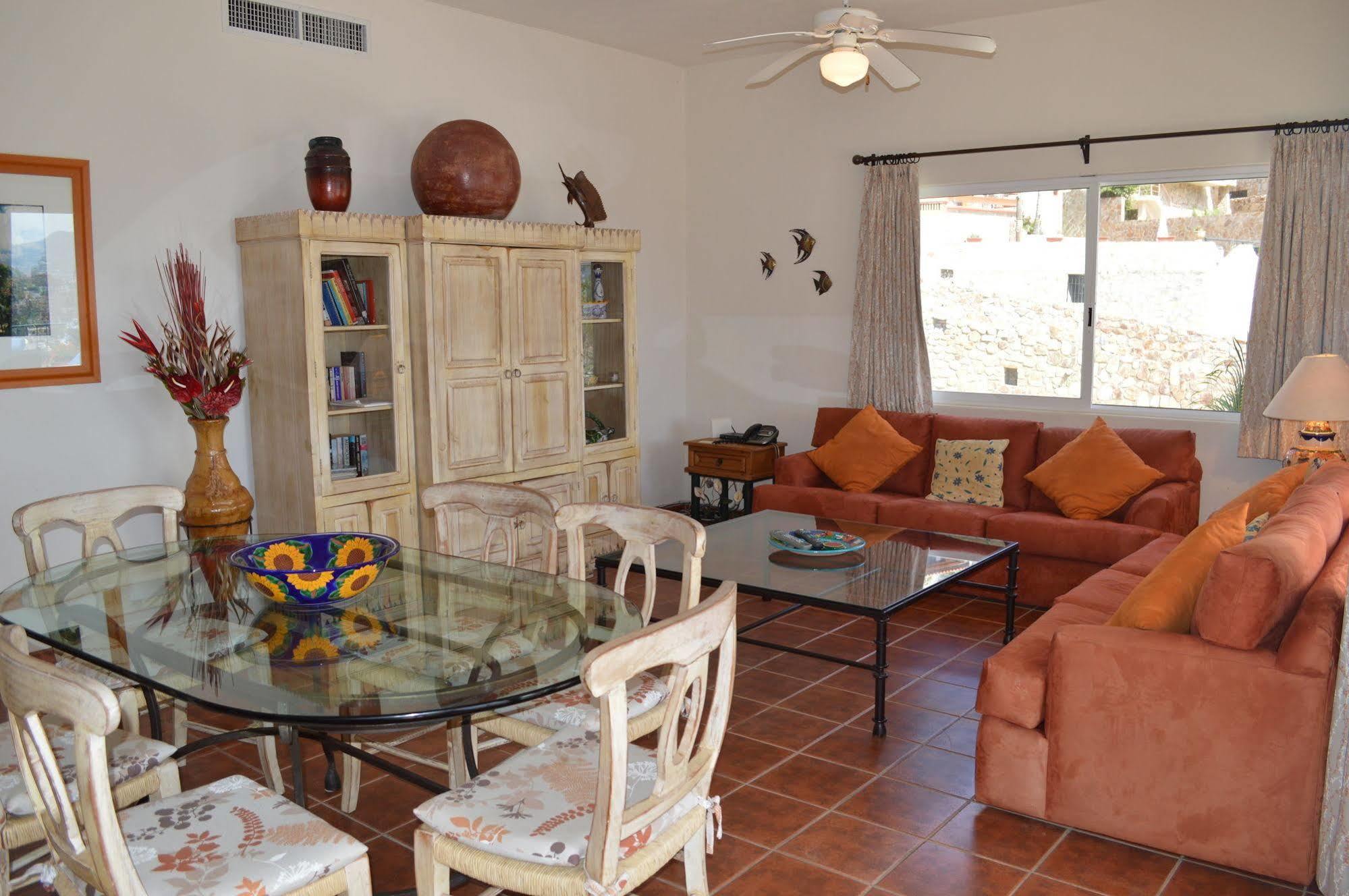 Casa Santa Rita Hotel *