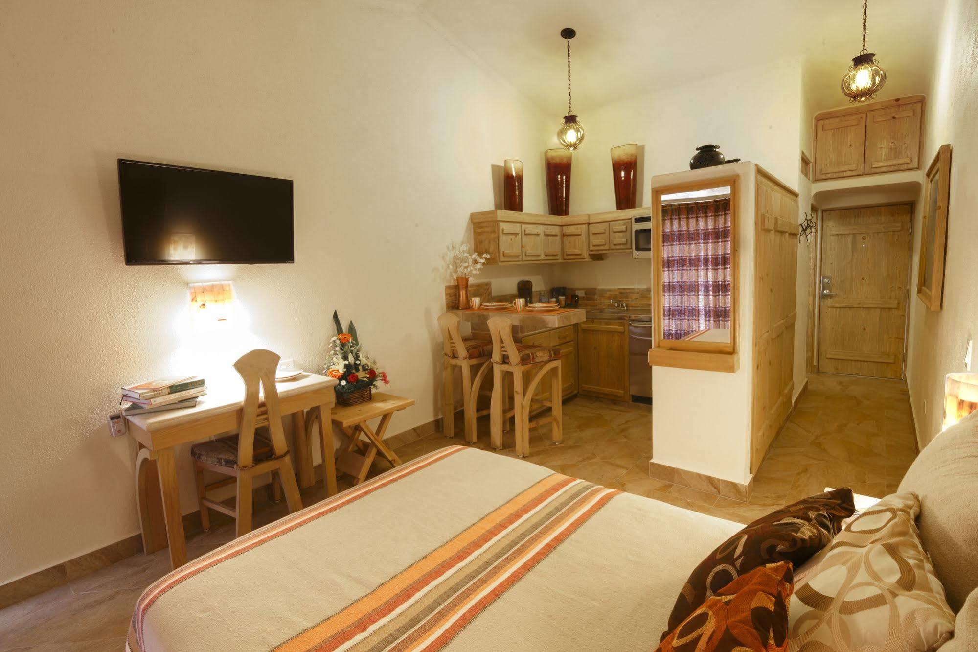 Apartahotel Cabo Vista Cabo San Lucas