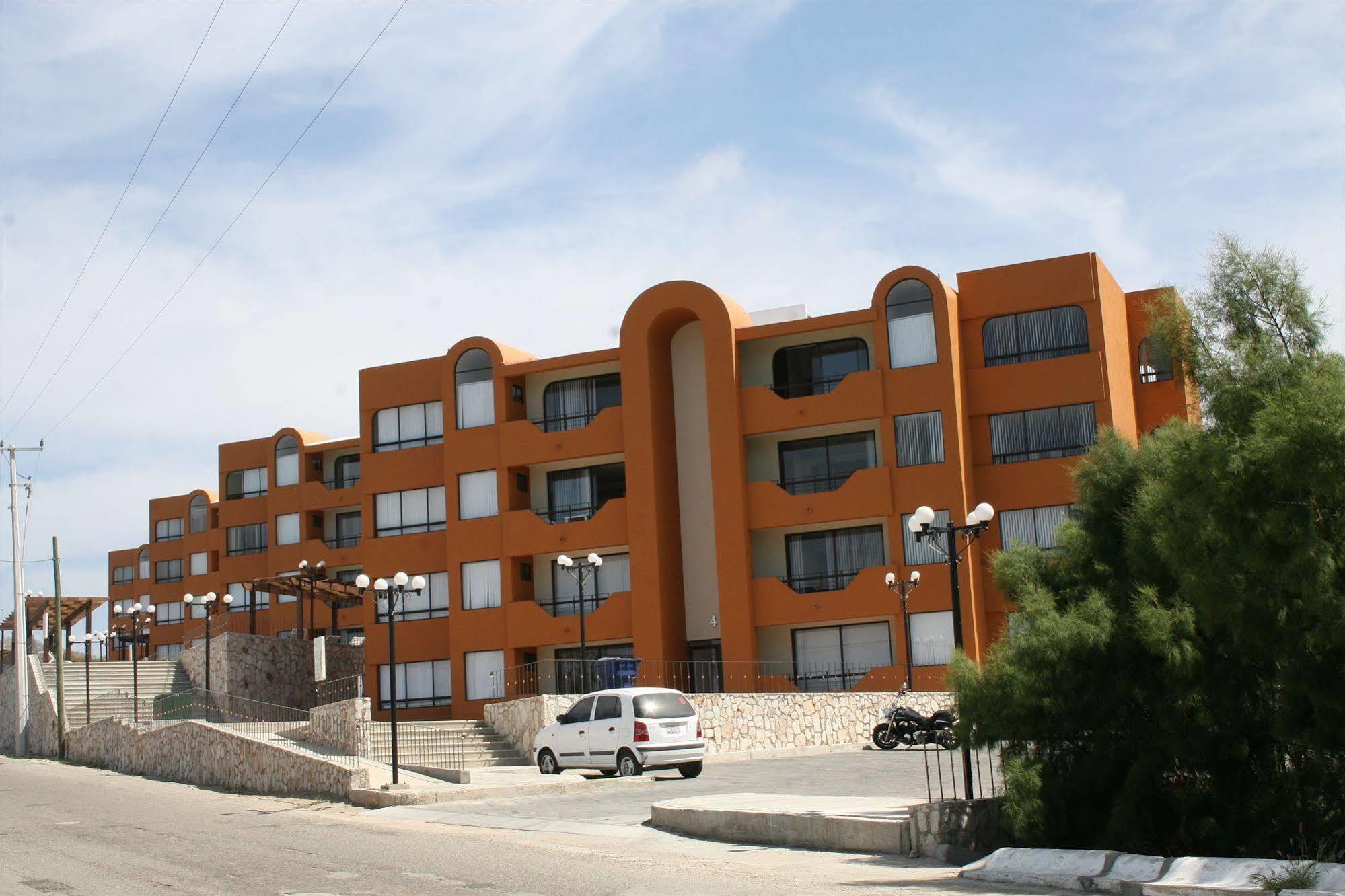 Hotel Sunrock &