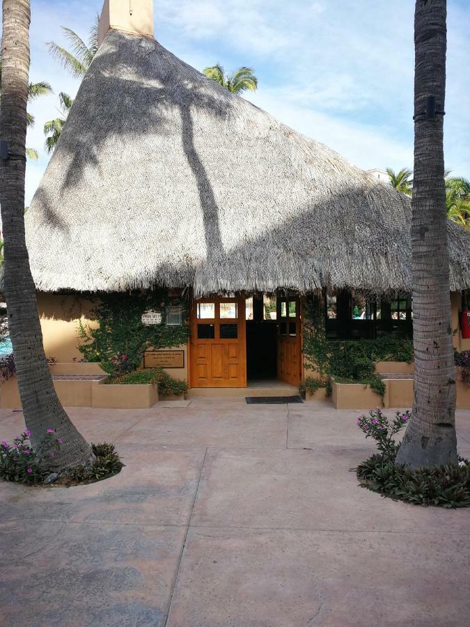 Marina Sol, Las Lagartijas * Cabo San Lucas