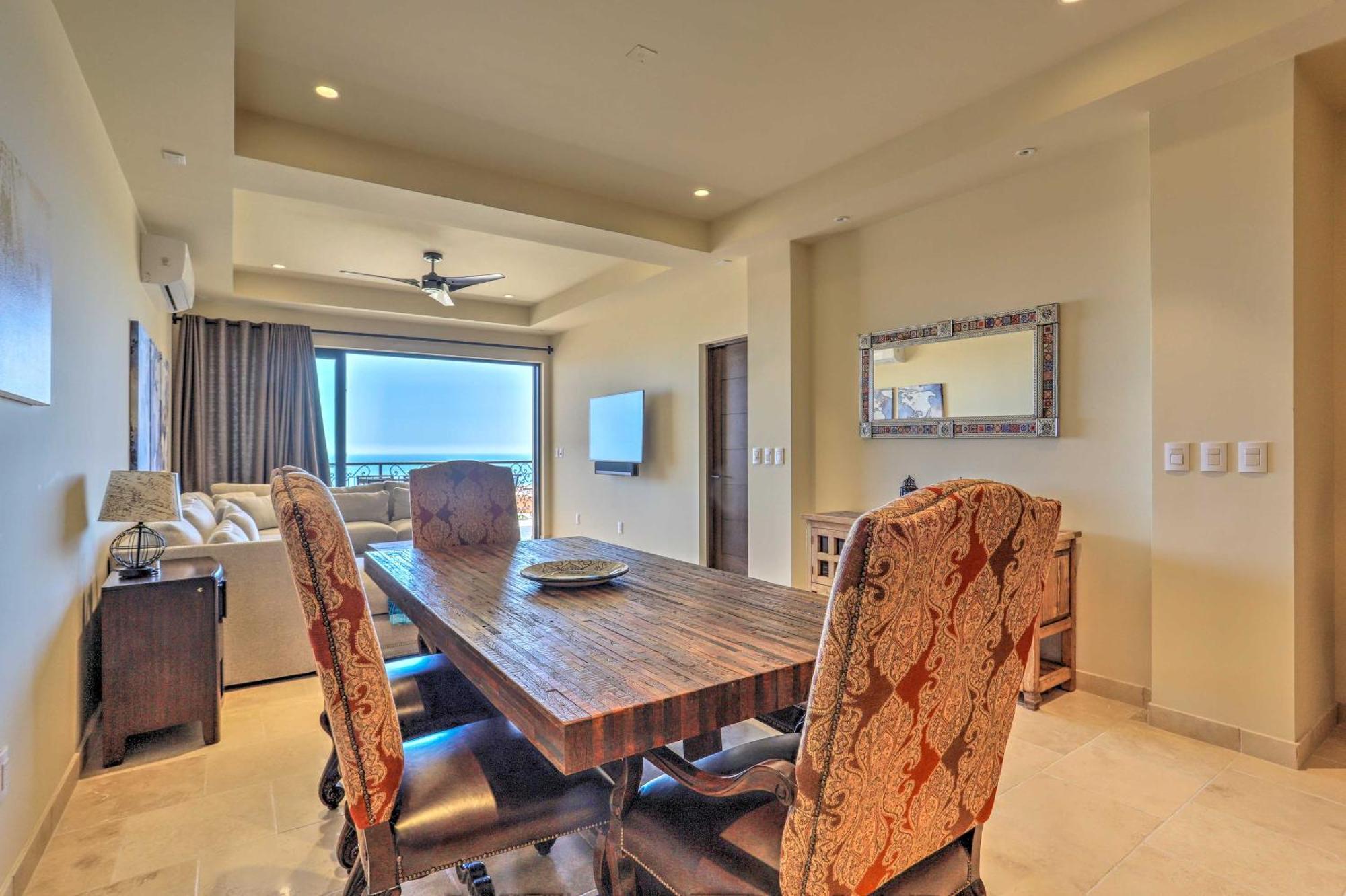 Golf With Ocean Views At Cabo Quivira Apartment