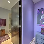 Luxe Mtn Top Retreat With Pool Access And Sea View!