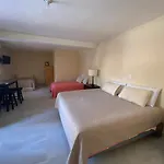 Palmeras Suites Cabo