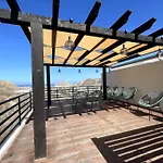 New Deluxe 2Br-2Bth, 2 King Beds, 1 Gig - Speed Wi-Fi, Pool, Huge Patio, Close To The Beach, Marina And Night Life.