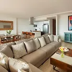 Luxurious Ocean View Apartment