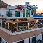 Morgan Residences 607B