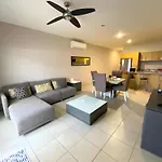 Bahia Del Tezal 103B, 1Br Modern Condo Big Rooftop Pool Walk To Beach Through Riu Hotel