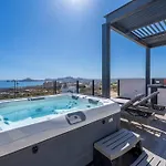 Best View Rooftop With Heated Jacuzzi