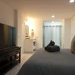 Excepcional One Bedroom Suite
