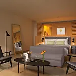 Glamor (Adults Only)