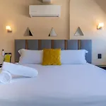 Colmena Marina Cabos