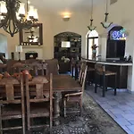 Villa De La Fuente