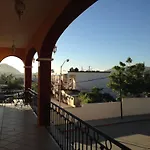 Hotel Plaza Los Dorados