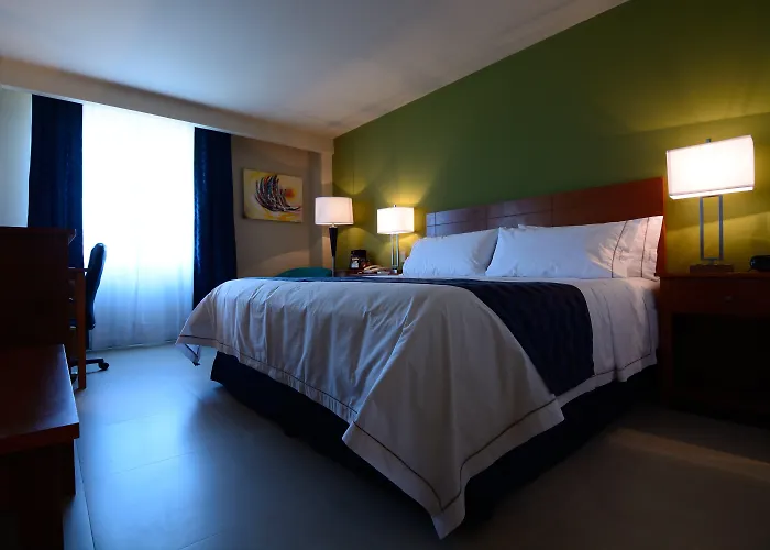 Holiday Inn Express Cabo San Lucas By Ihg