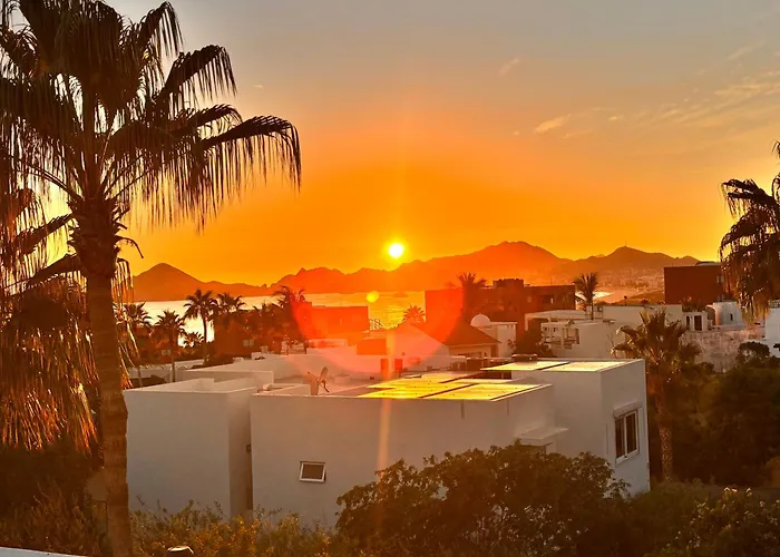 Spectacular Vacation Home Ocean View Walk To Beach