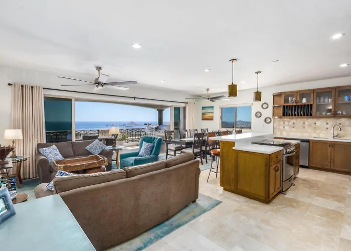 Mesmerizing Ocean Views King Beds Luxury Family Friendly