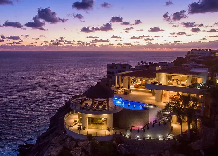 Full Service Stunning Oceanfront At Villa Penasco