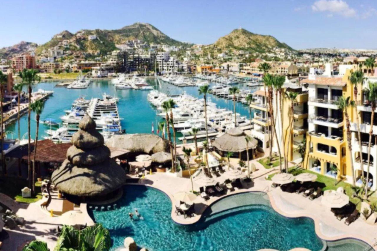 Marina And Pool View Luxe Jr In Cabo *