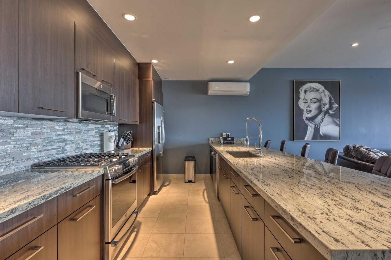 Luxe Mtn Retreat With Pool Access And Sea View!