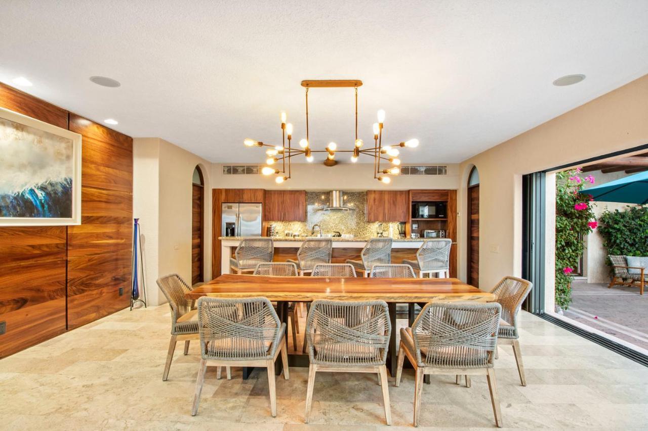 Pousada Contemporary With 2 Pools, Walking Distance To And Butler Included *