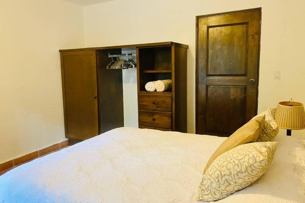Casa Greg Beautiful 2 Bedroom House Adults Only Holiday home *