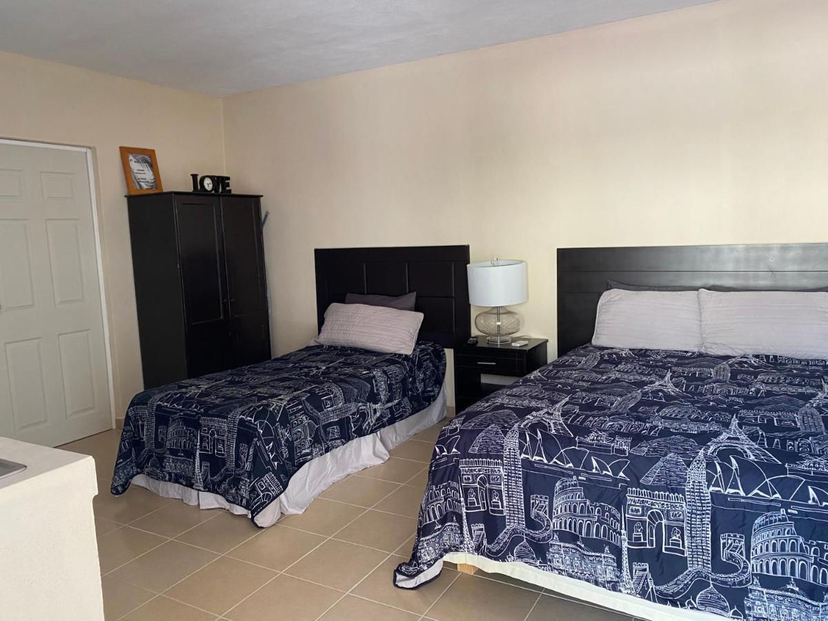 Palmeras Suites Cabo