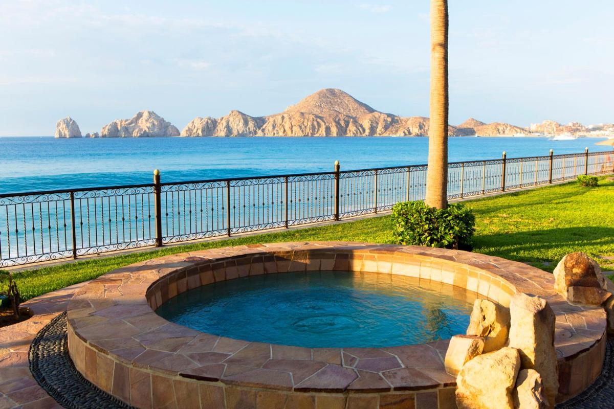 Gorgeous Villa In Cabo With Ocean And Lands End View, Private Swimmable Beach, Pools, Sleeps 8 Cabo San Lucas