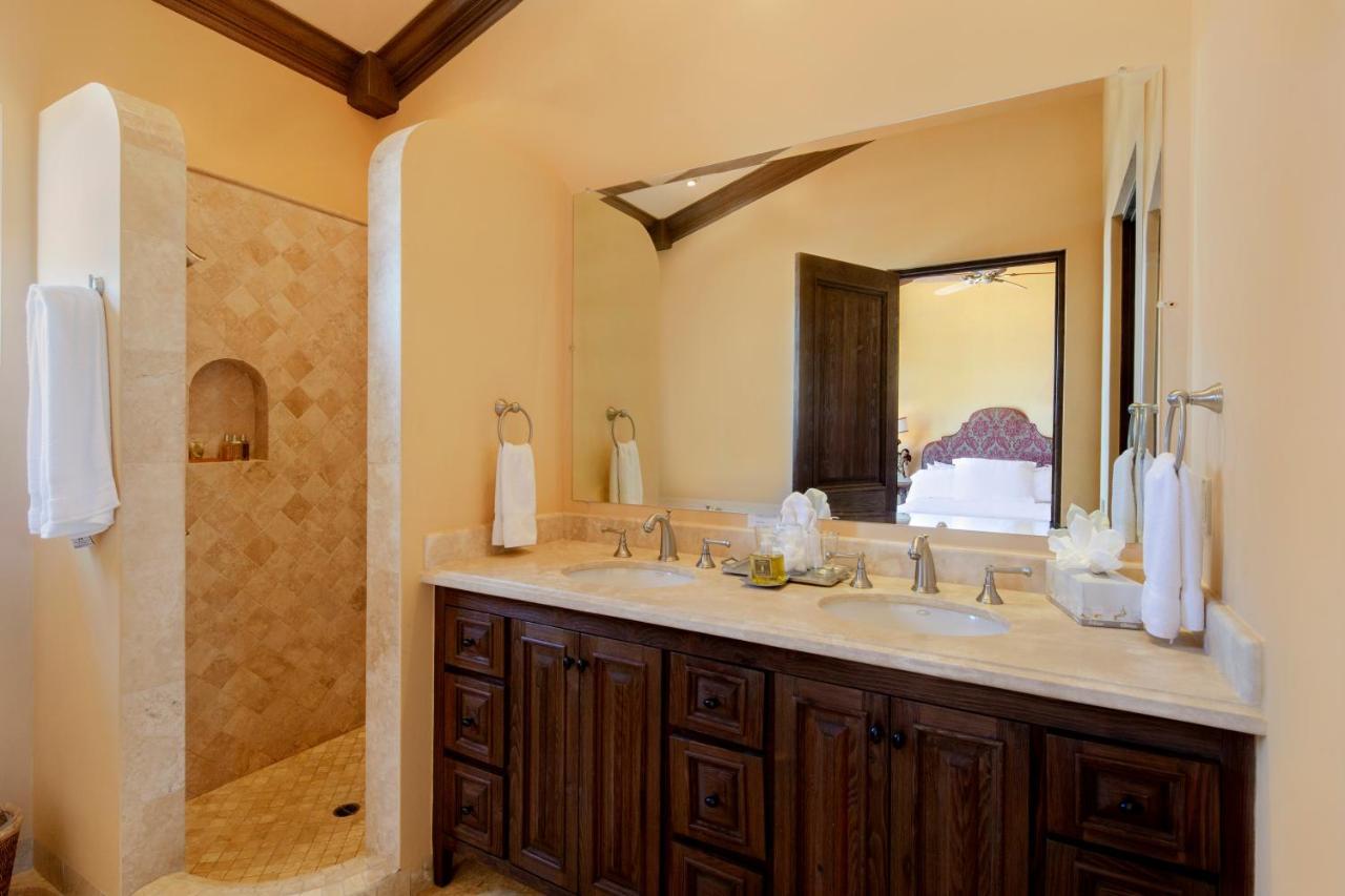 Villa Exquisite With Awesome Views & Staff In Pedregal! *