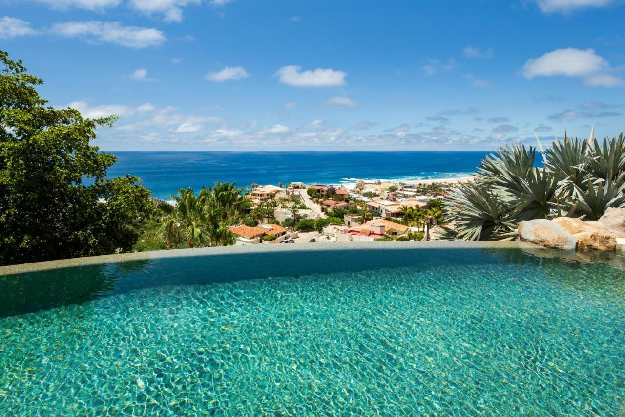Exquisite With Awesome Views & Staff In Pedregal!