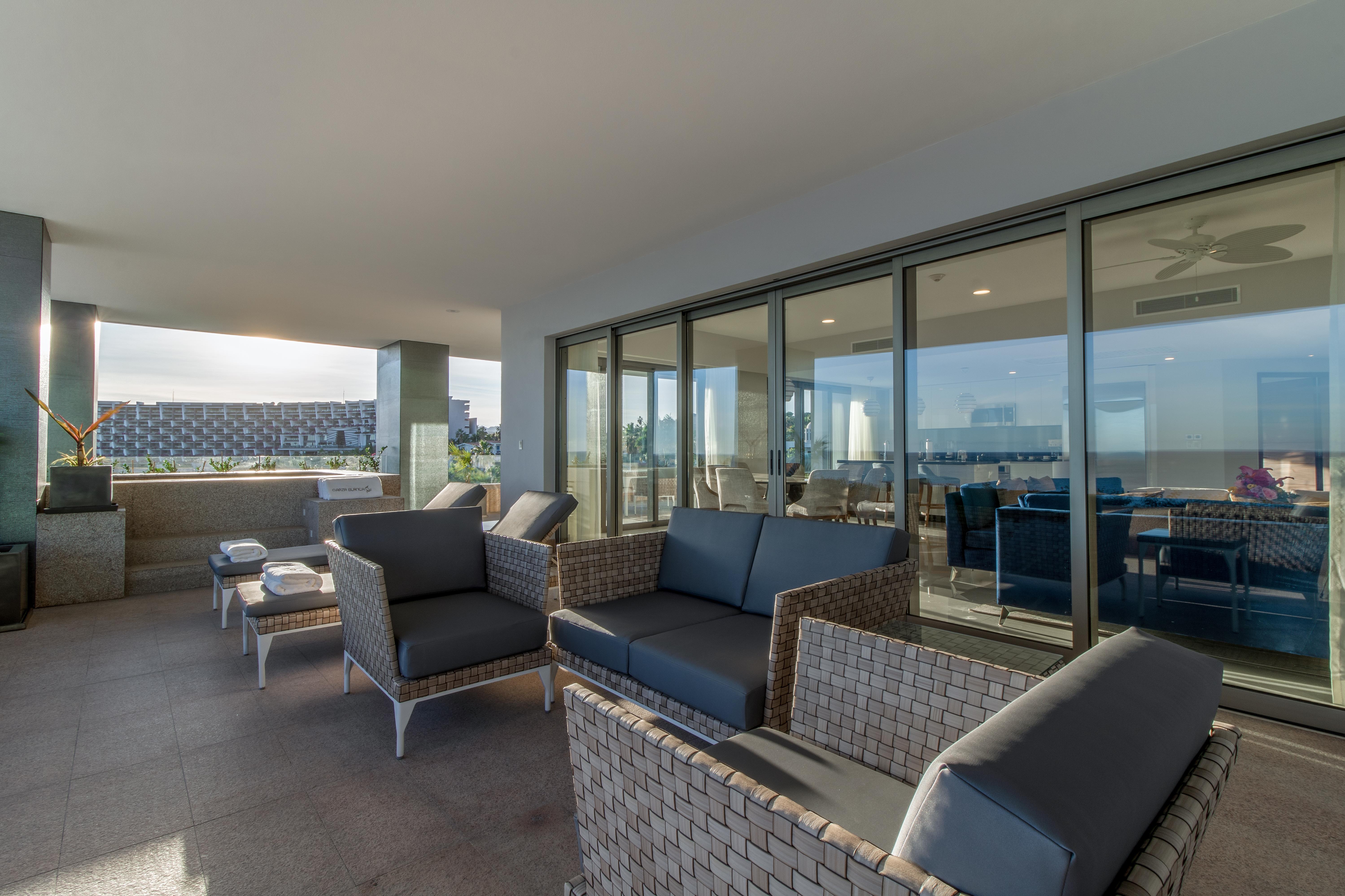 Hotel Garza Blanca & Cabos 5*