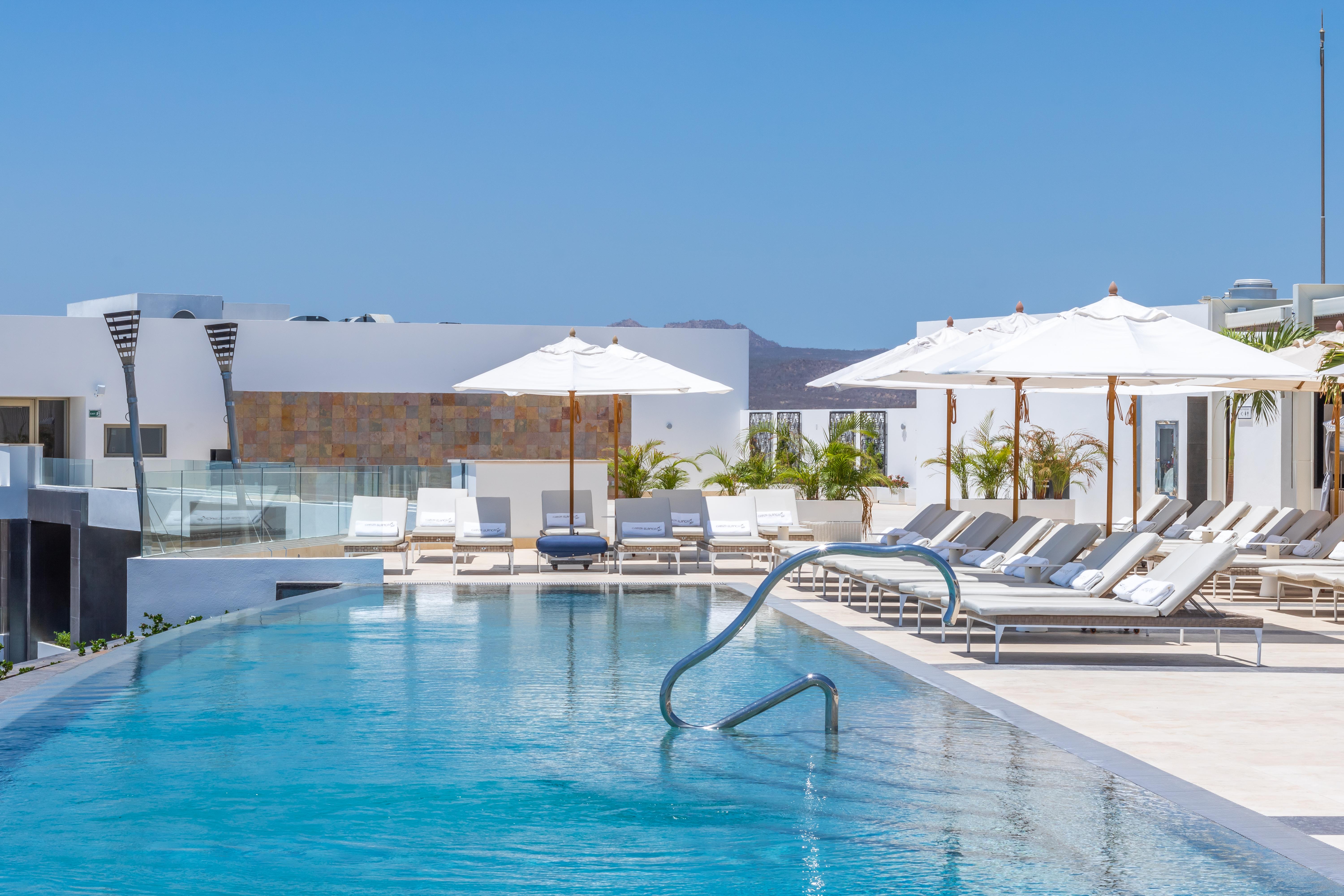Garza Blanca & Cabos