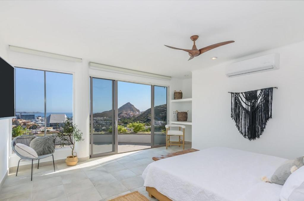 The One And Only Pedregal Hollywood House Cabo San Lucas