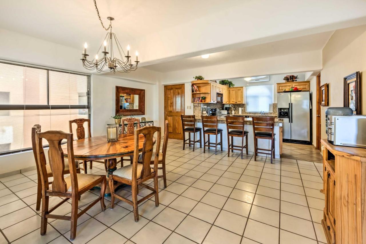 Apartment Chic Getaway Less Than 2 Miles To Beaches!