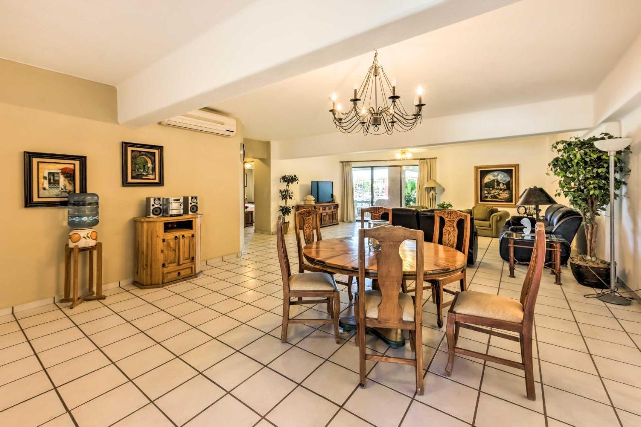 Apartment Chic Getaway Less Than 2 Miles To Beaches! *